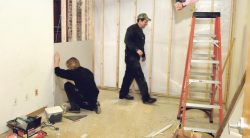 firma remontowo budowlana zwiastuje sprawny remont mieszkania